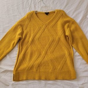 Large golden a.n.a sweater.